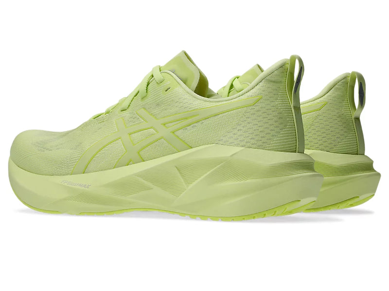 Asics Novablast 5 Lite-Show