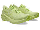 Asics Novablast 5 Lite-Show