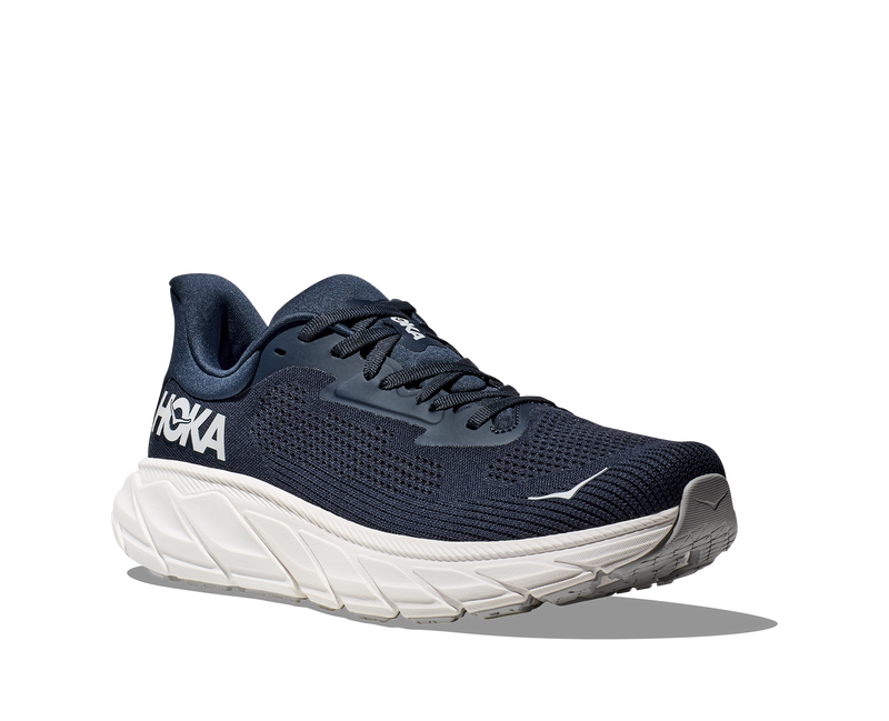 Hoka Arahi 7