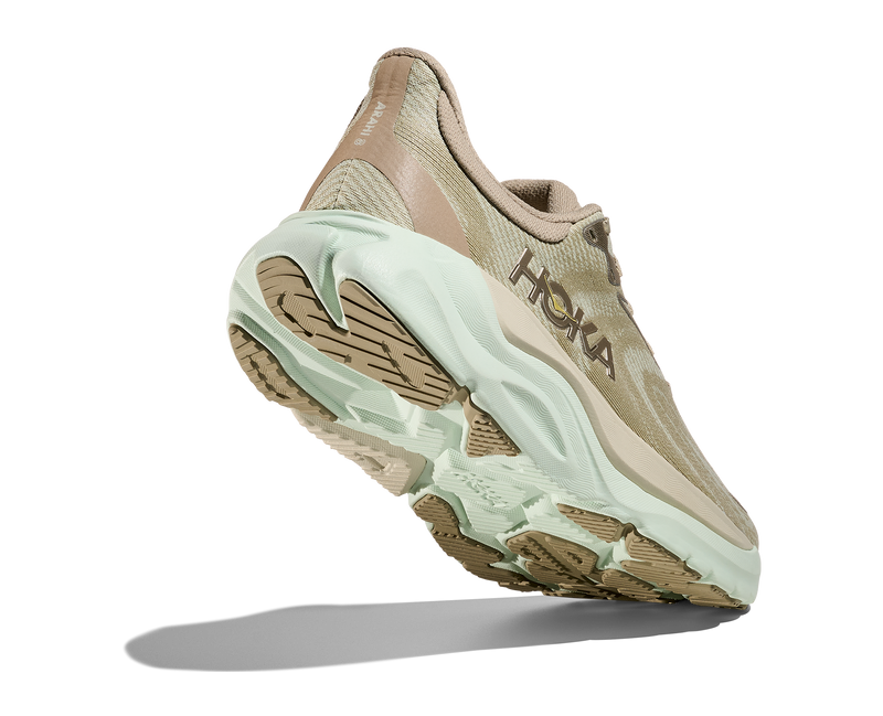 Hoka Arahi 8