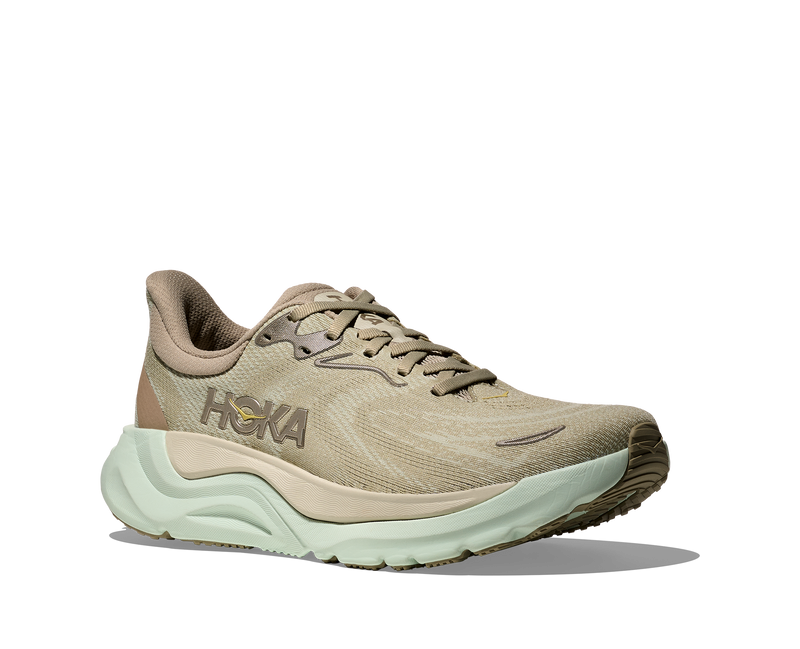 Hoka Arahi 8
