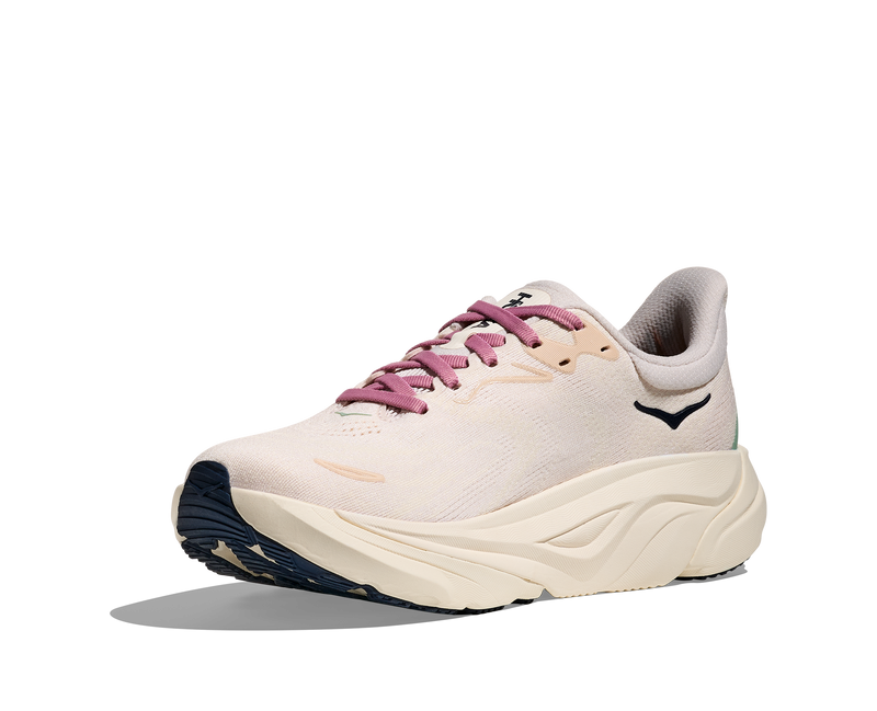 Hoka Arahi 8