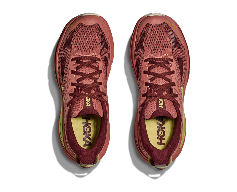 Hoka Challenger 8