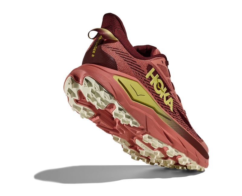 Hoka Challenger 8