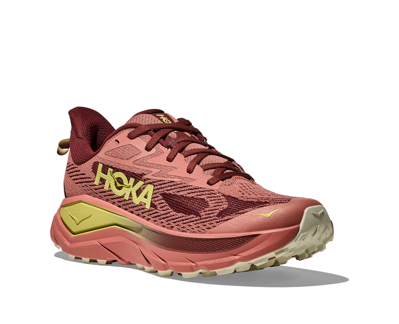 Hoka Challenger 8