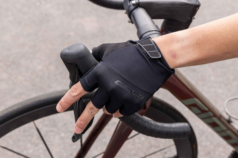 Giant Cima Short Finger Cycling Gloves